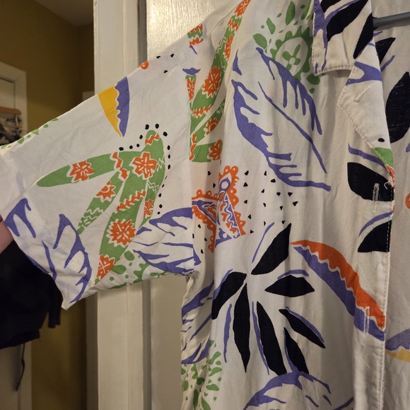 Multicolor Patterned Shirt - Picture 4 of 7